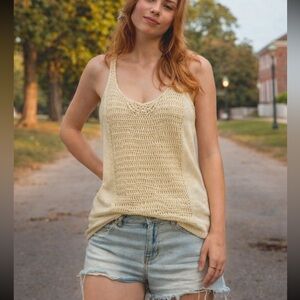 Boho Crochet Knit Tank Top Cream Open Weave Racerback Summer Layering Tank L